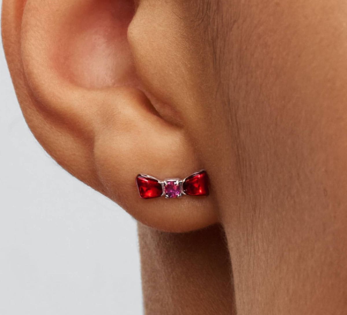 Pendientes de Botón Lazo Blancanieves de Disney de Pandora