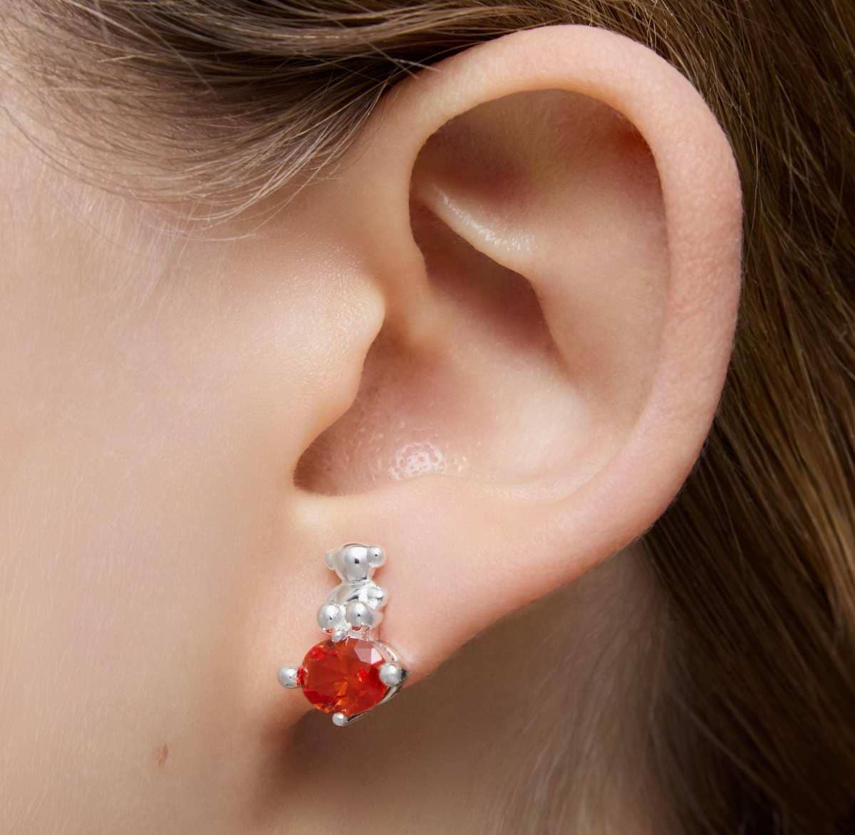 Pendientes motivo oso de plata y zafiro naranja creado en laboratorio Bold Bear LGG de TOUS