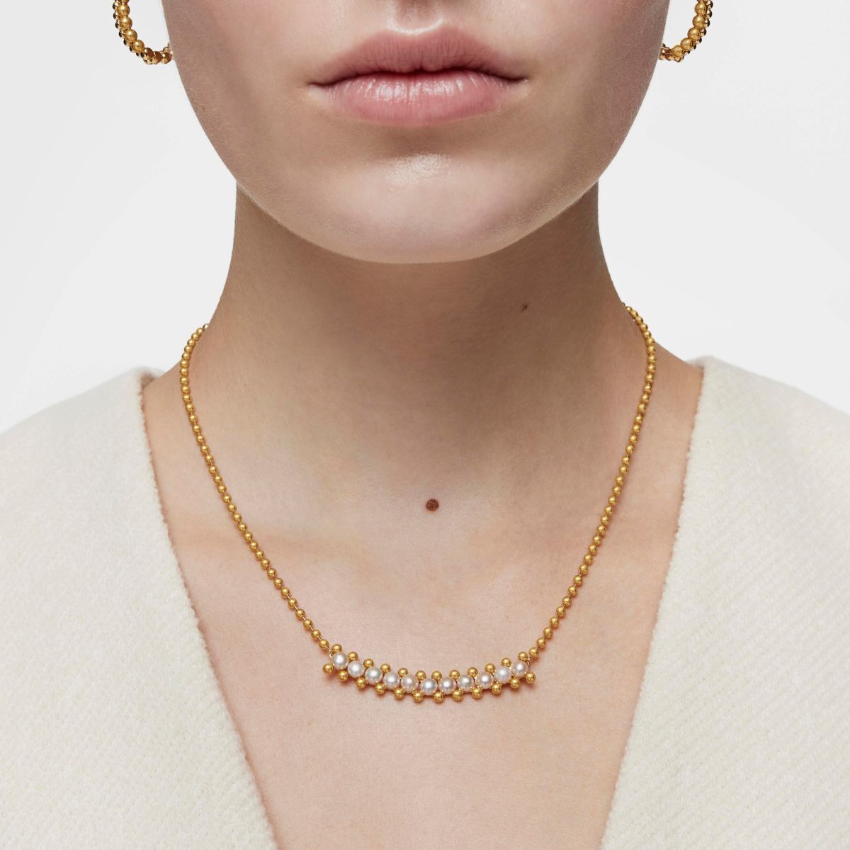 Collar gargantilla con baño de oro de 18 kt sobre plata y perlas cultivadas Gloss de Tous