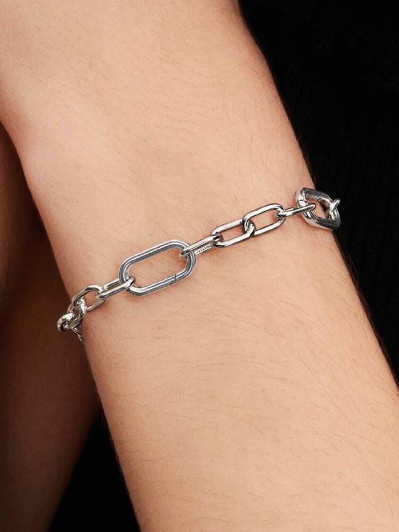 Pulsera de cadena con eslabones pequeños