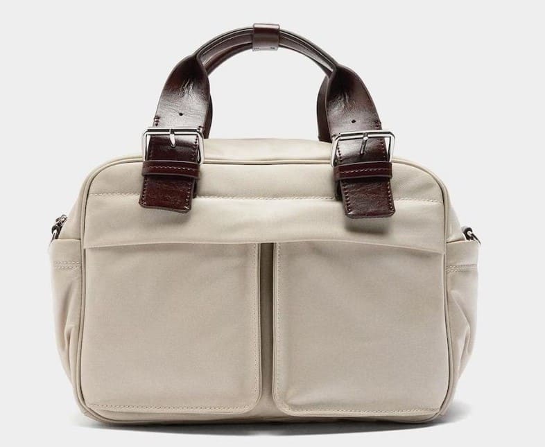 Bolso de mano estilo tote convertible a bandolera con varios bolsillos
