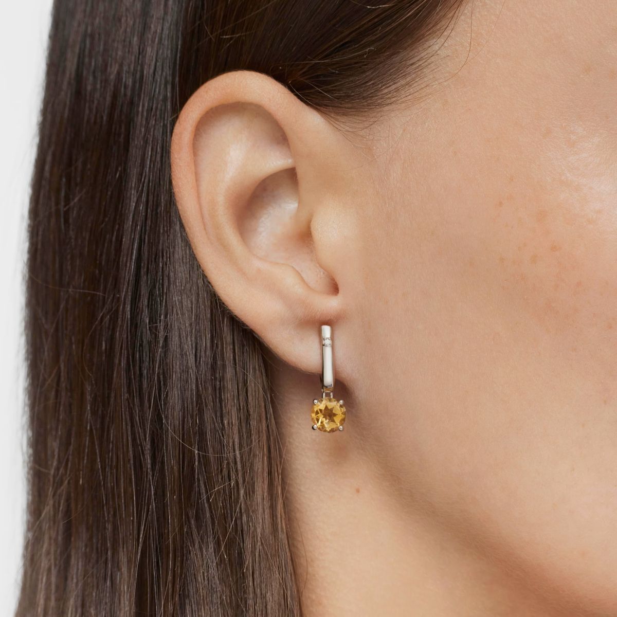 Pendientes aro de plata, citrino y diamantes Basic Colors de Tous
