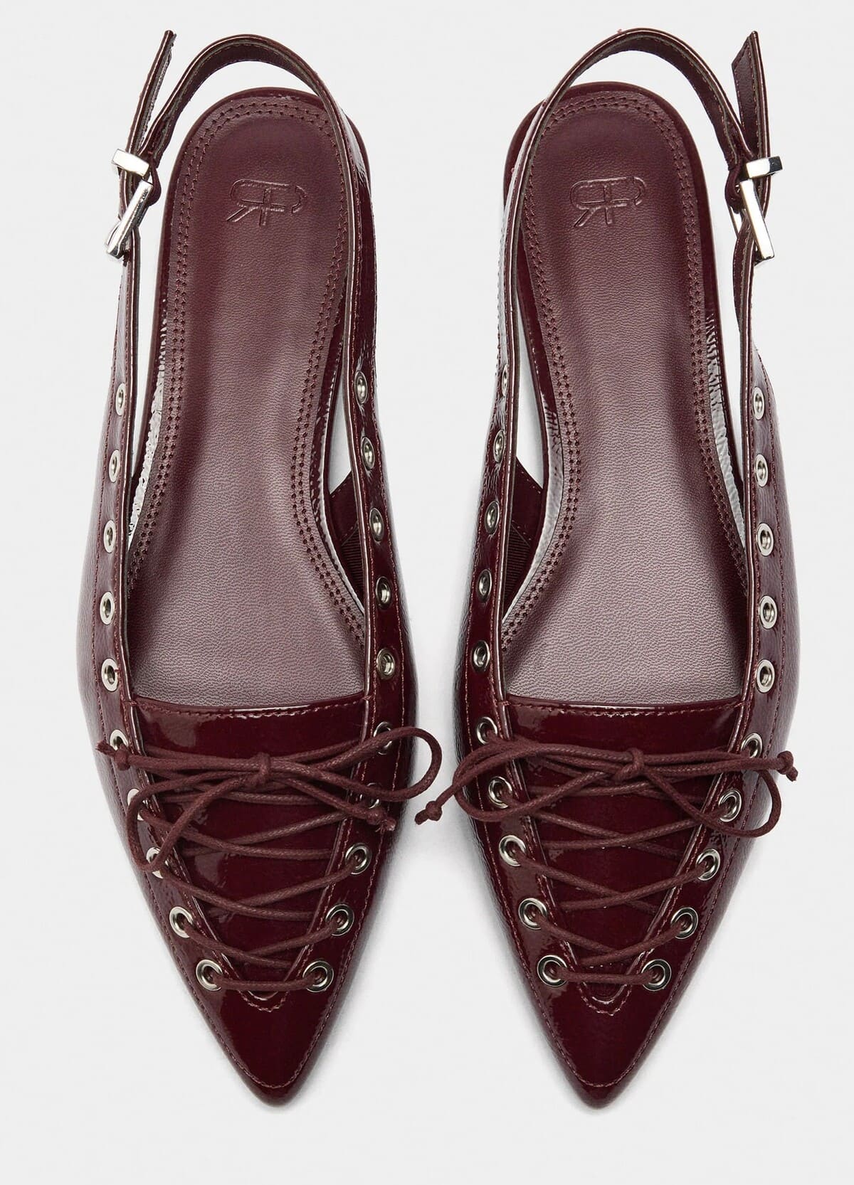 Bailarinas destalonadas con tachas