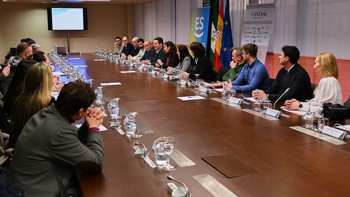 Imagen del encuentro celebrado en Sevilla | Salvador López Medina