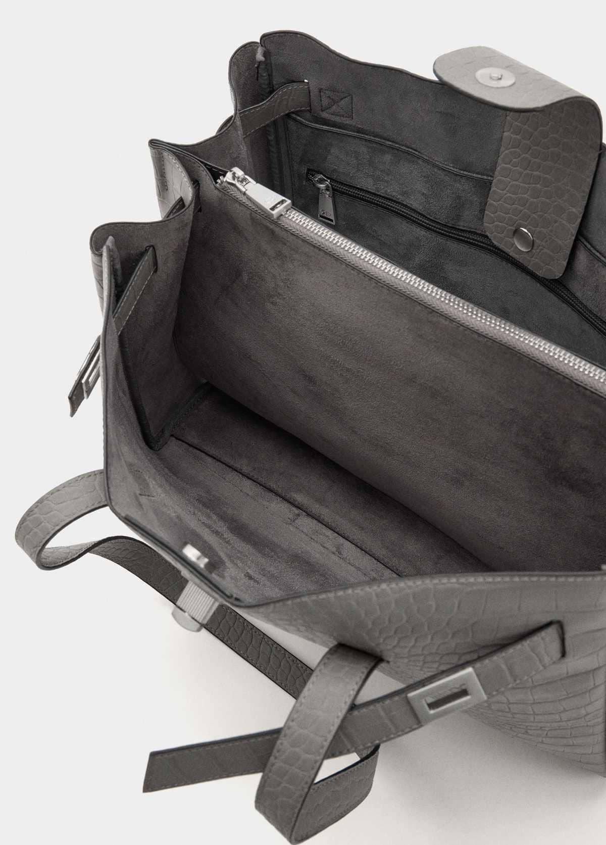 Bolso para portátil con diseño de estampado animal de Parfois