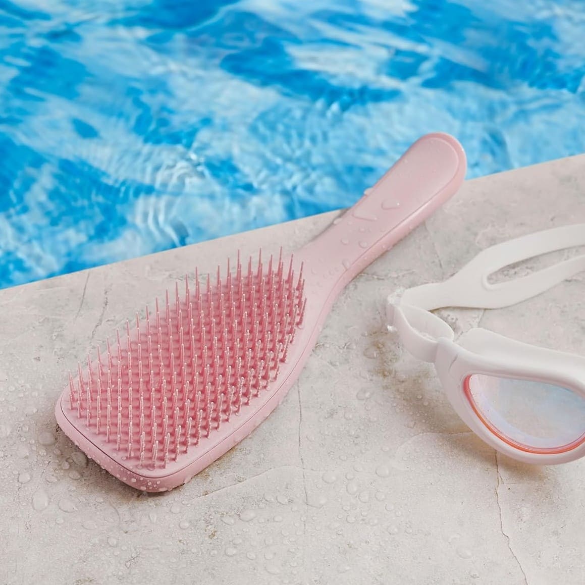 Teezer Ultimate Detangler Hairbrush Tangle