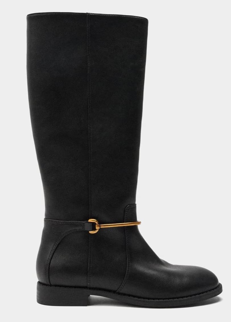 Botas básicas y altas con cierre de cremallera y hebilla rígida decorativa, Parfois