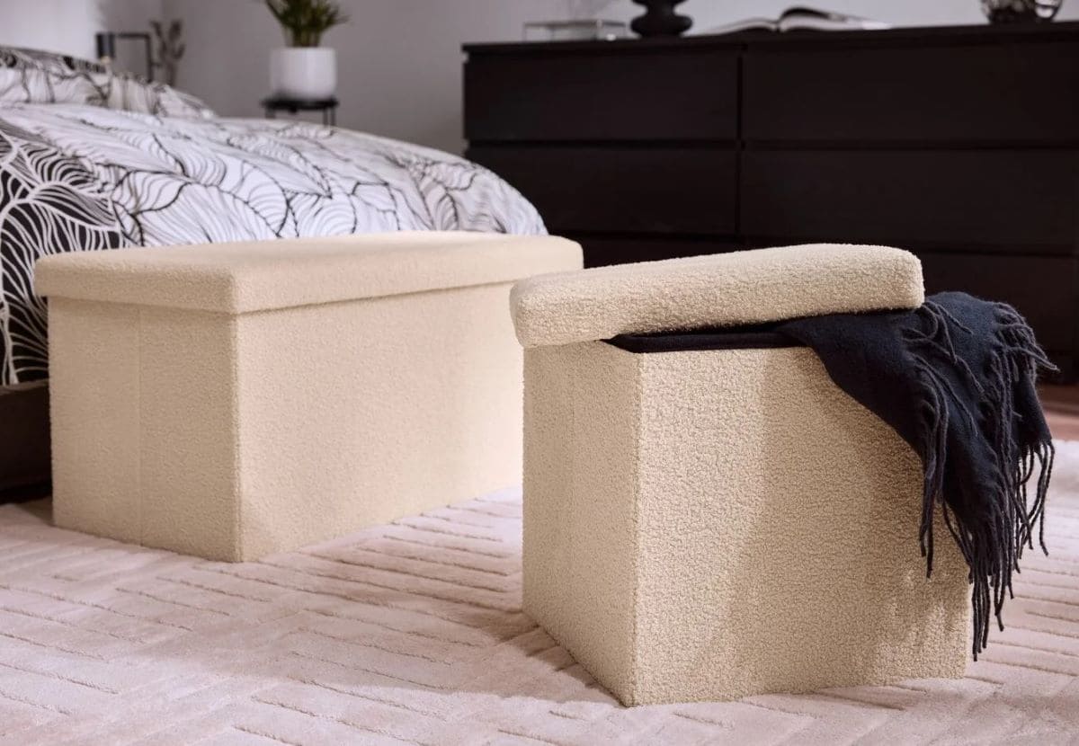 Taburete pequeño con almacenaje