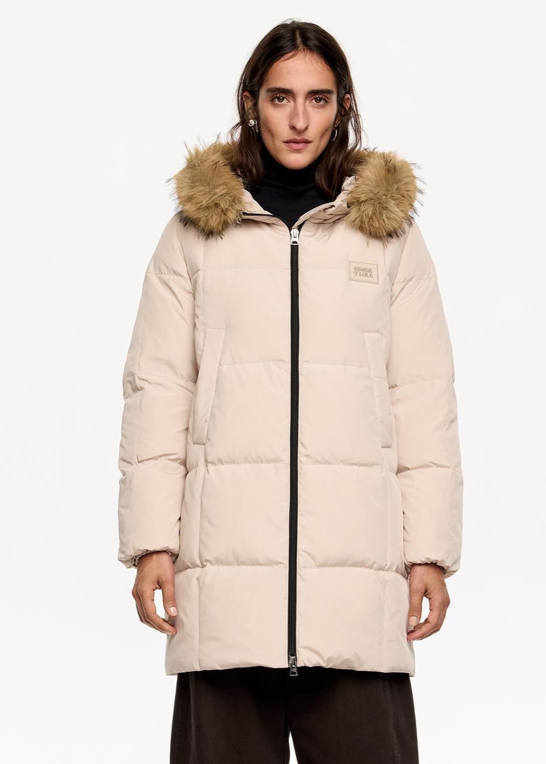 Plumífero de plumón recto capucha pelo