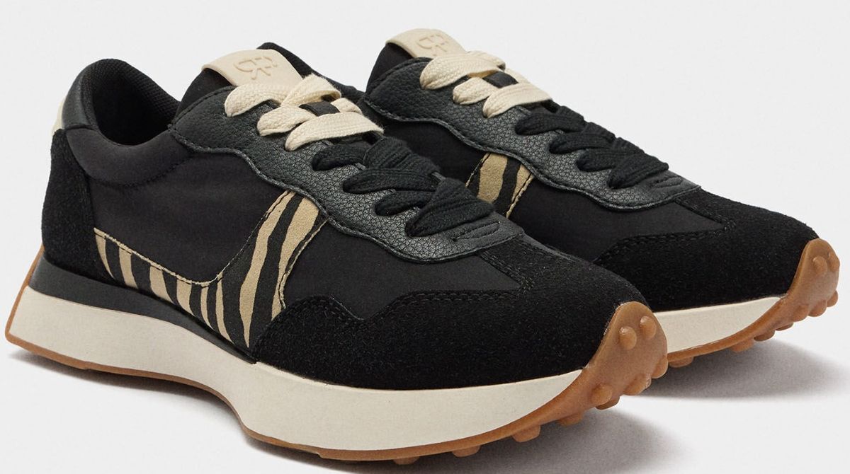 Zapatillas con detalles estampado animal de Parfois