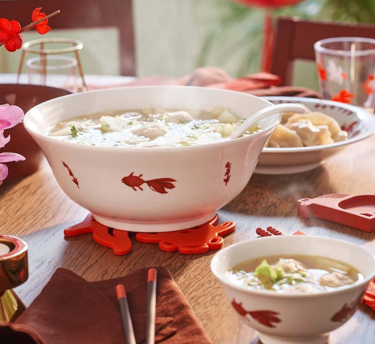 FÖSSTA Bol ensaladera pez dorado de Ikea