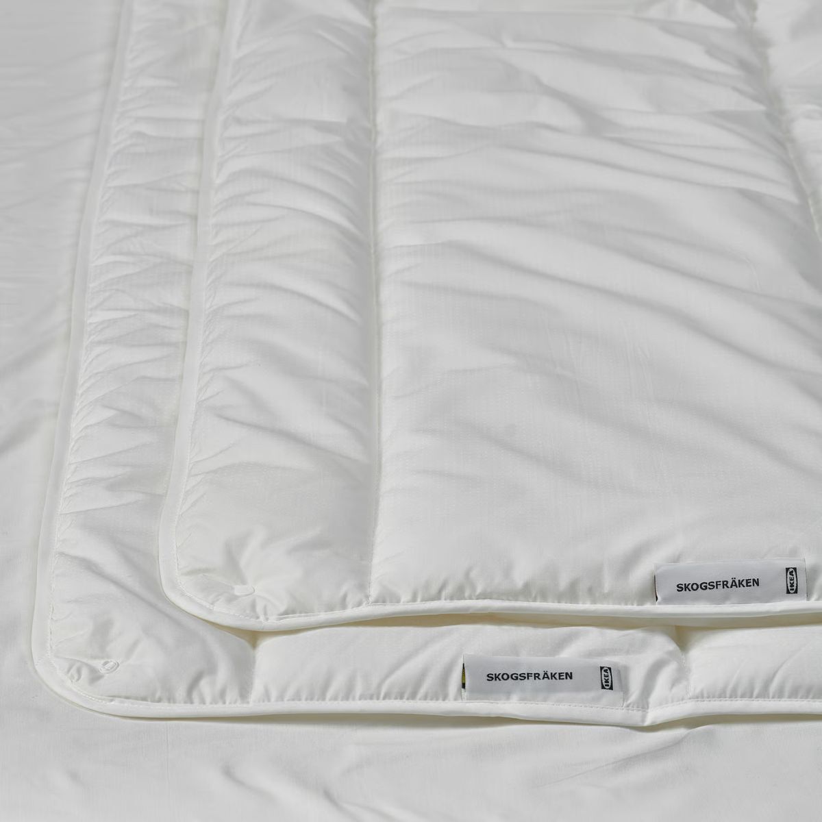Edredón 4 estaciones de la serie SKOGSFRÄKEN de Ikea