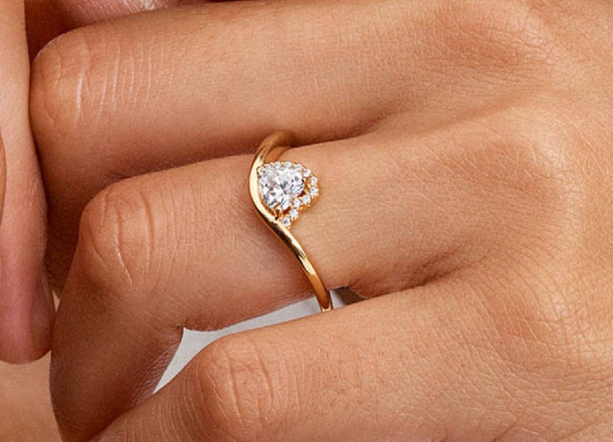 Anillo Corazón Ondulado de Pandora