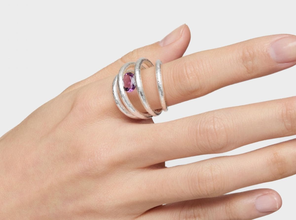 Anillo abierto de plata y amatista Duna de TOUS