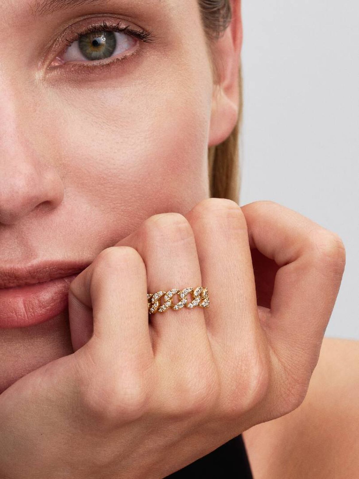 Anillo de cadena cubana en pavé de Pandora