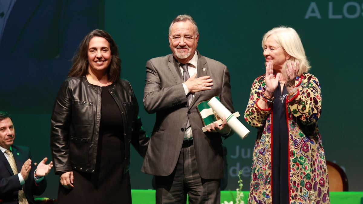 Banderas de Andalucía en Cádiz | Cristo García