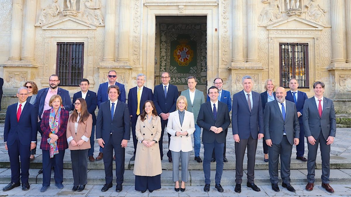 Foto de familia de la FEMP