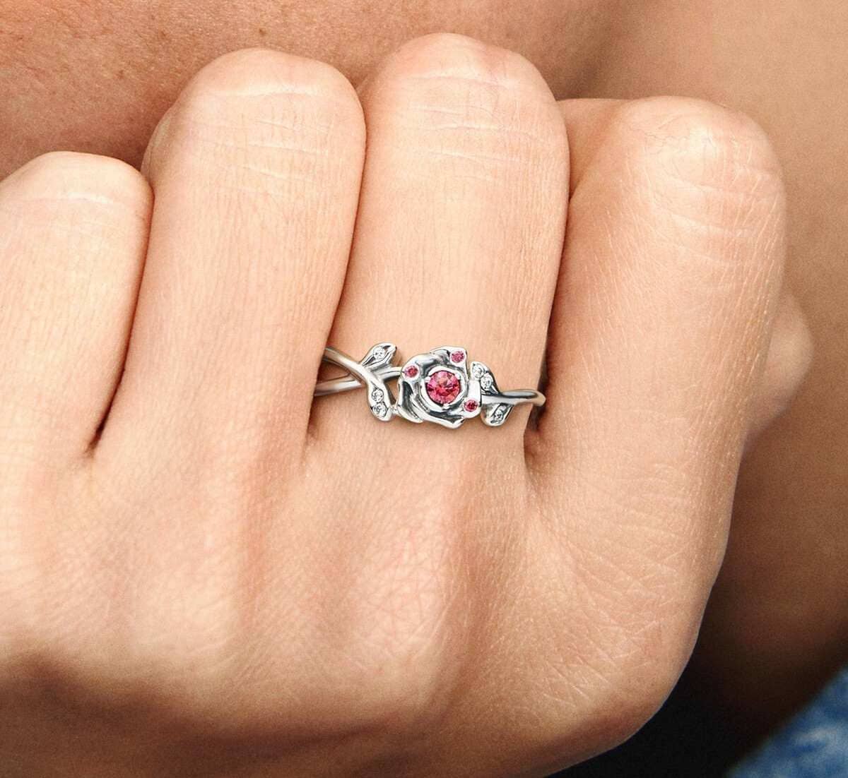 Anillo Rosa de la Bella y la Bestia de Disney de Pandora