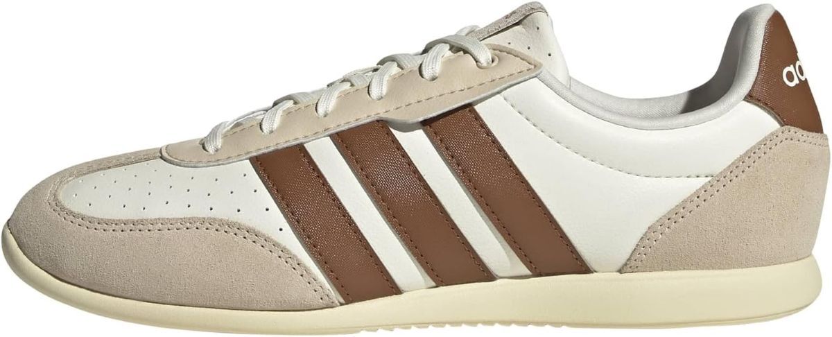 Zapatillas Adidas Barreda LO de Amazon