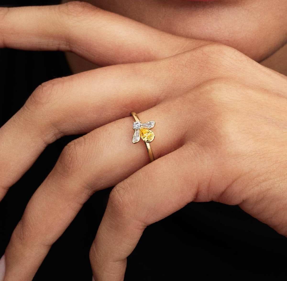 Anillo Abeja Miel de Pandora