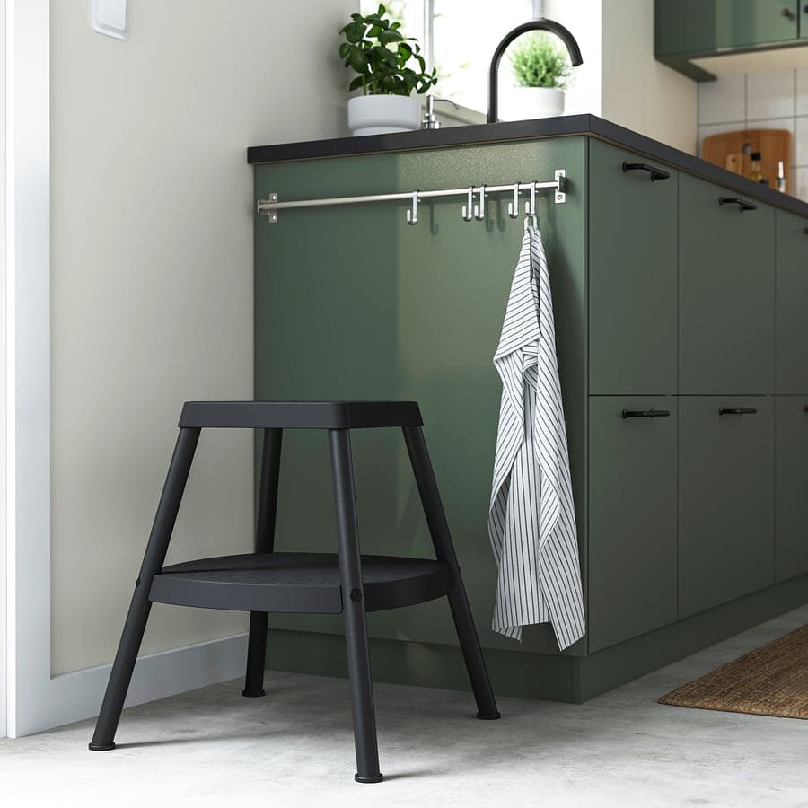 Taburete con escalón HADDARP