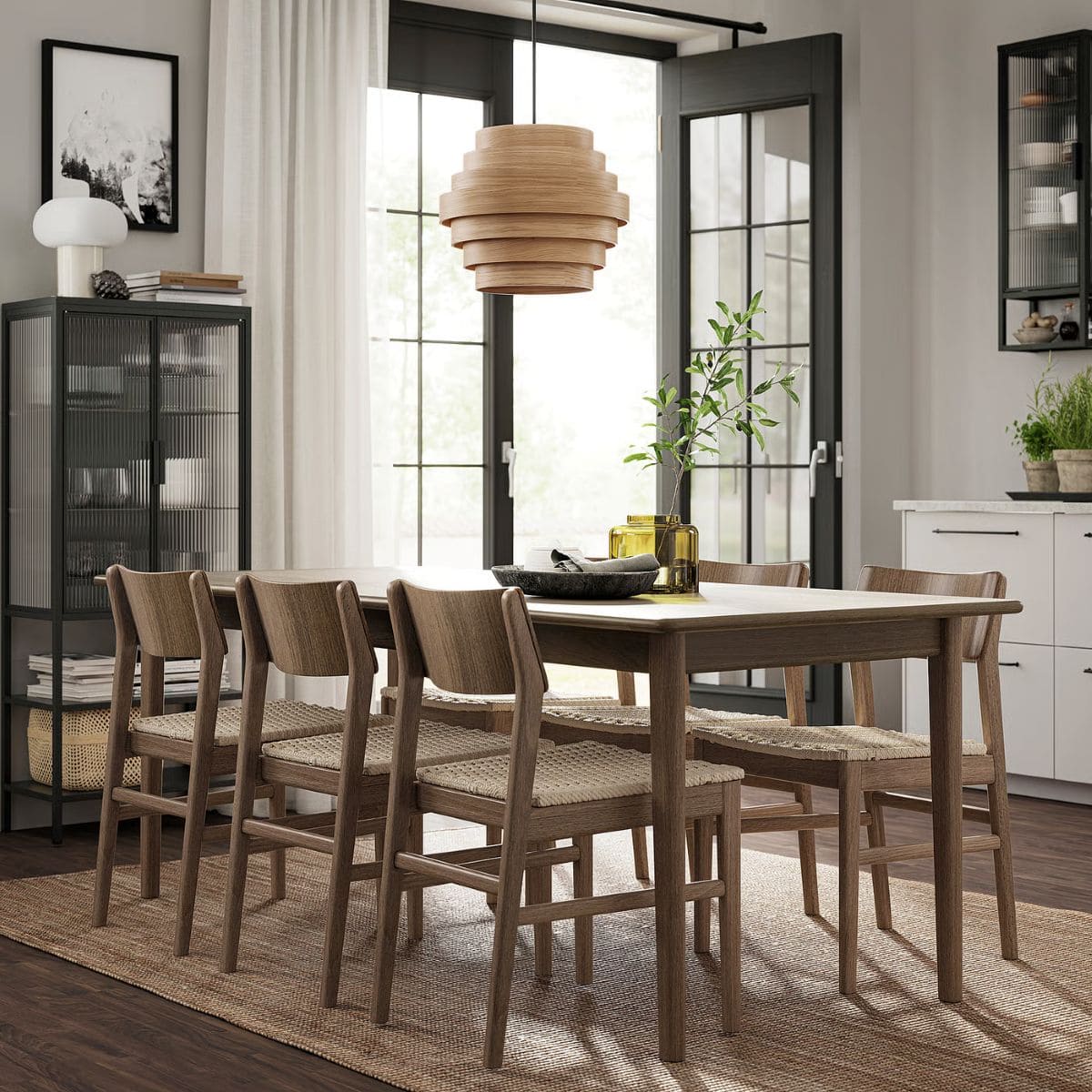 Mesa de comedor extensible de la serie SKANSNÄS de Ikea