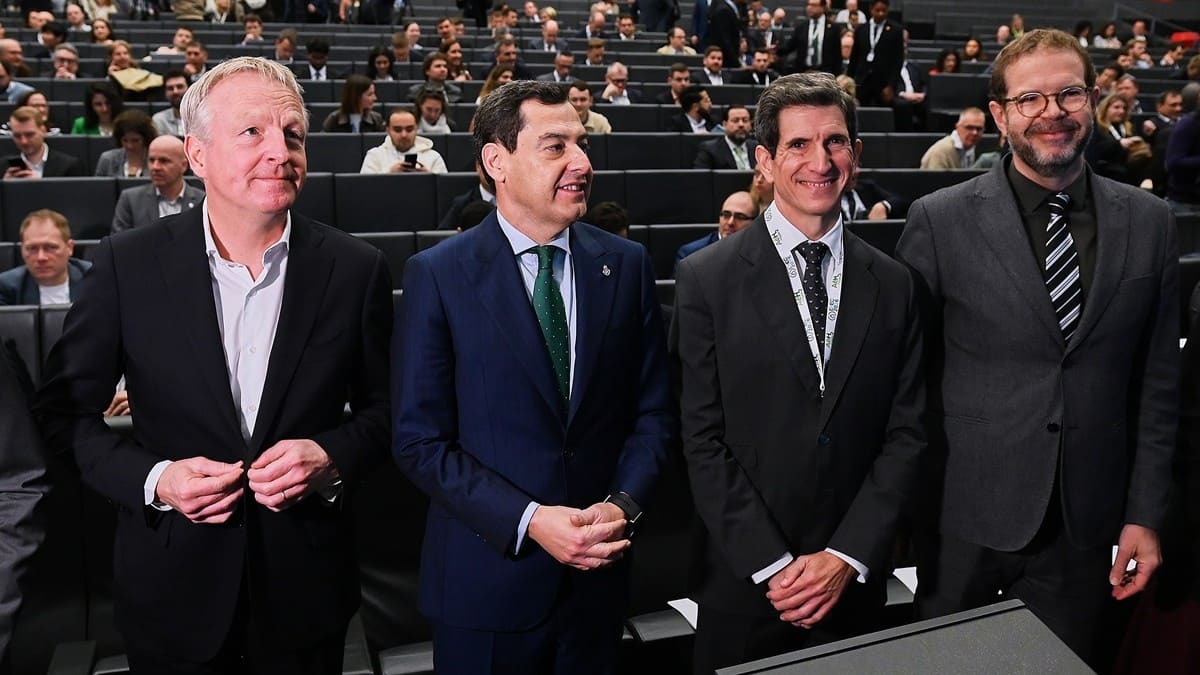 Juanma Moreno ha abogado por una Europa fuerte y resiliente | Salvador López Medina