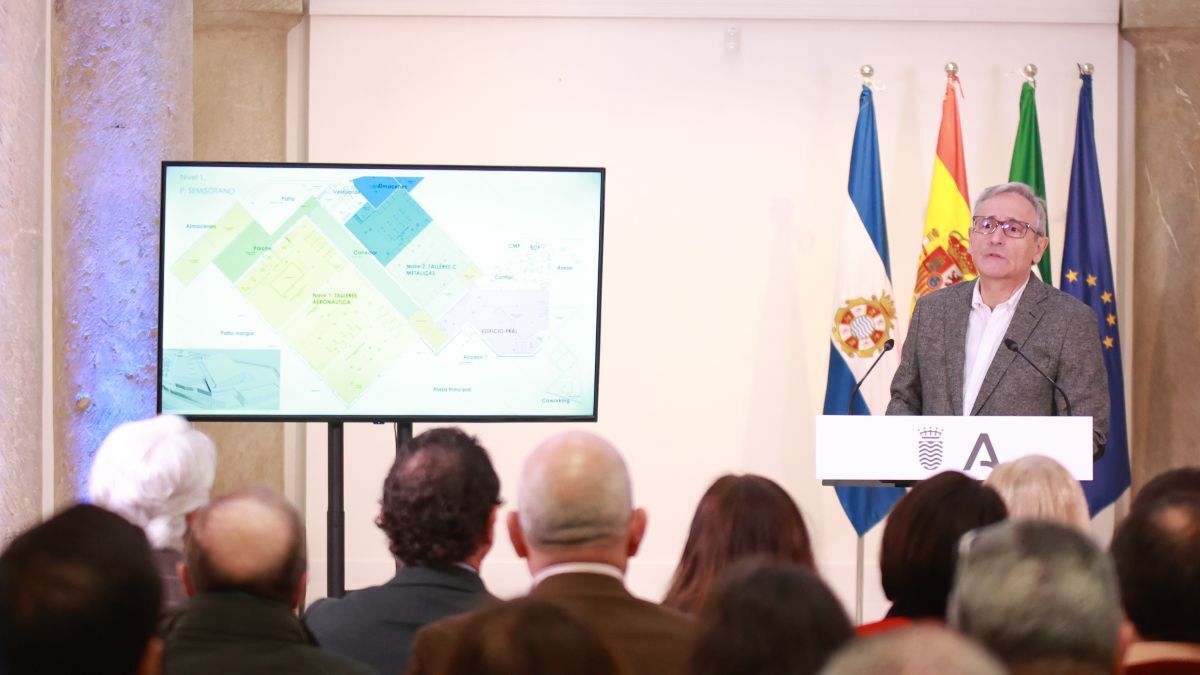 Presentación del Centro de Formación Aeroespacial en Jerez | Cristo García
