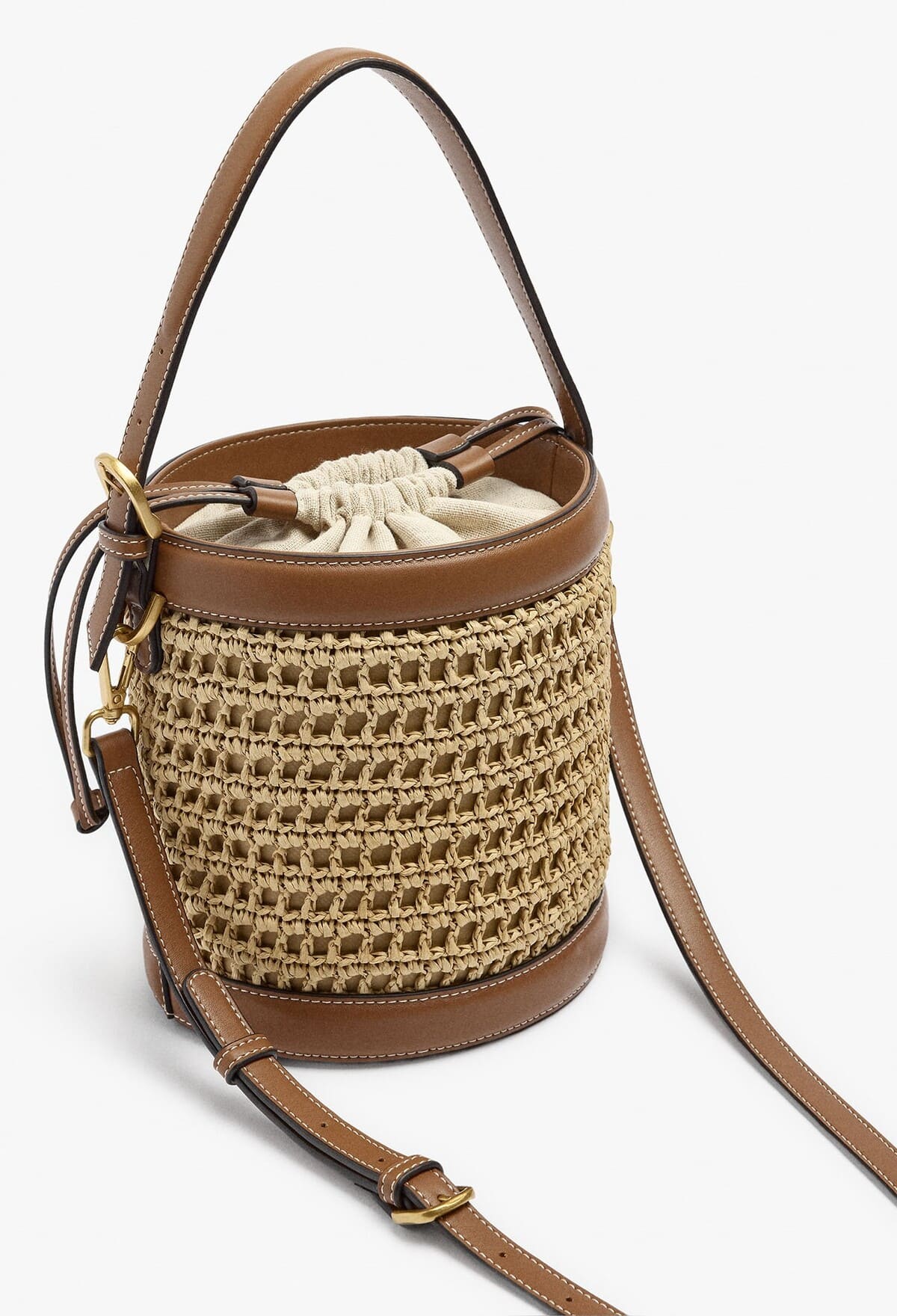 Bolso bombonera efecto rafia con bandolera