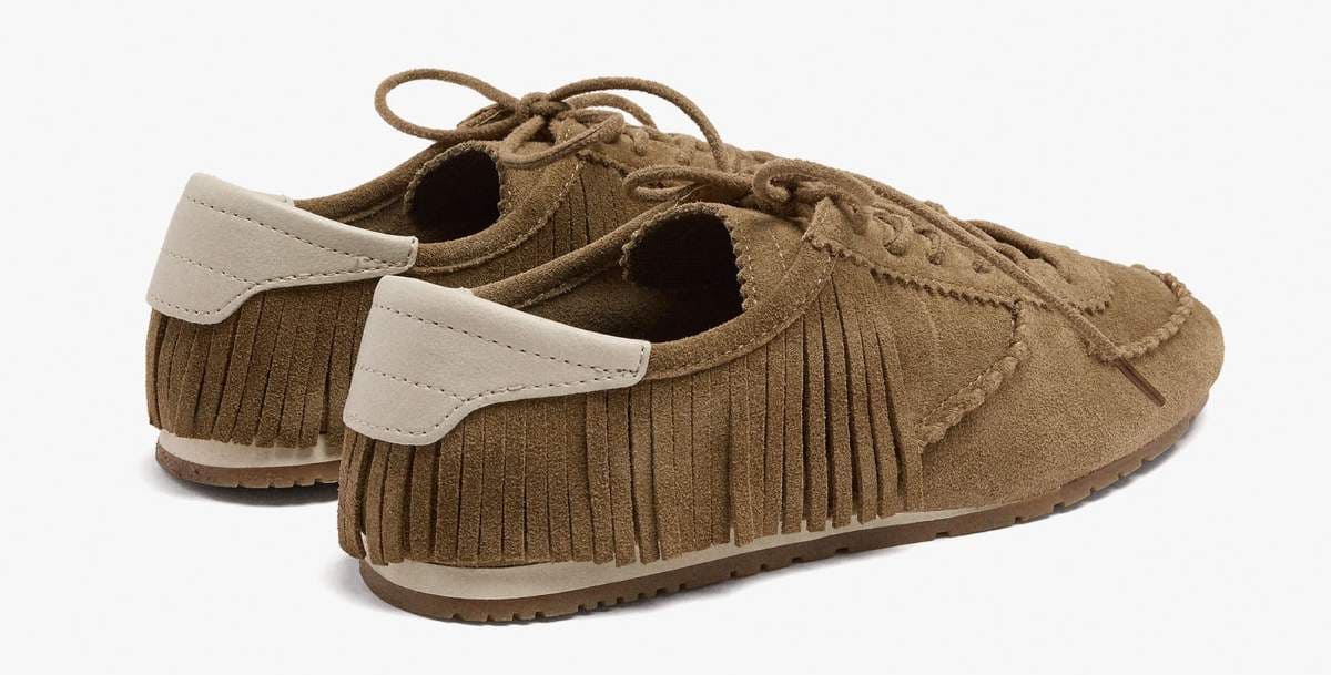 Zapatillas de piel con flecos de Skechers