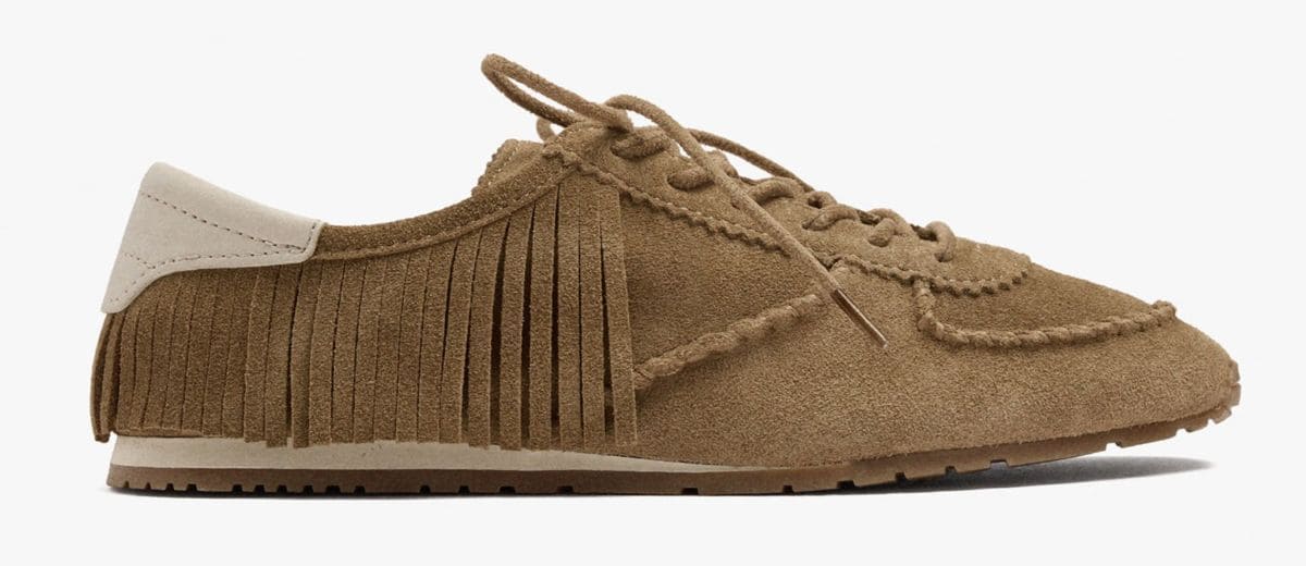 Zapatillas de piel con flecos de Skechers