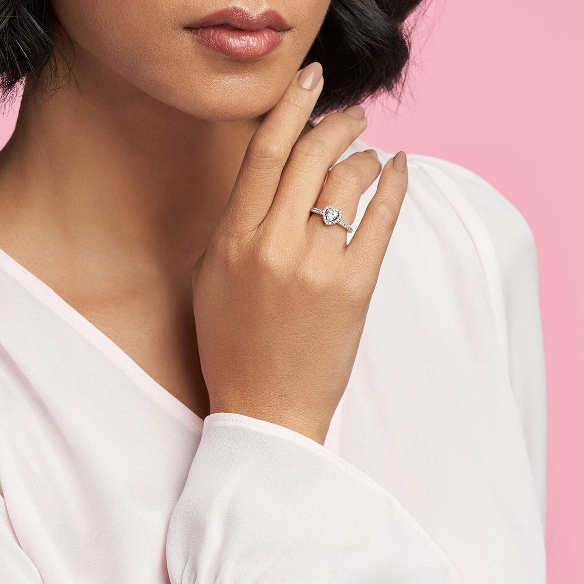 Anillo con piedra brillante corazón, PANDORA