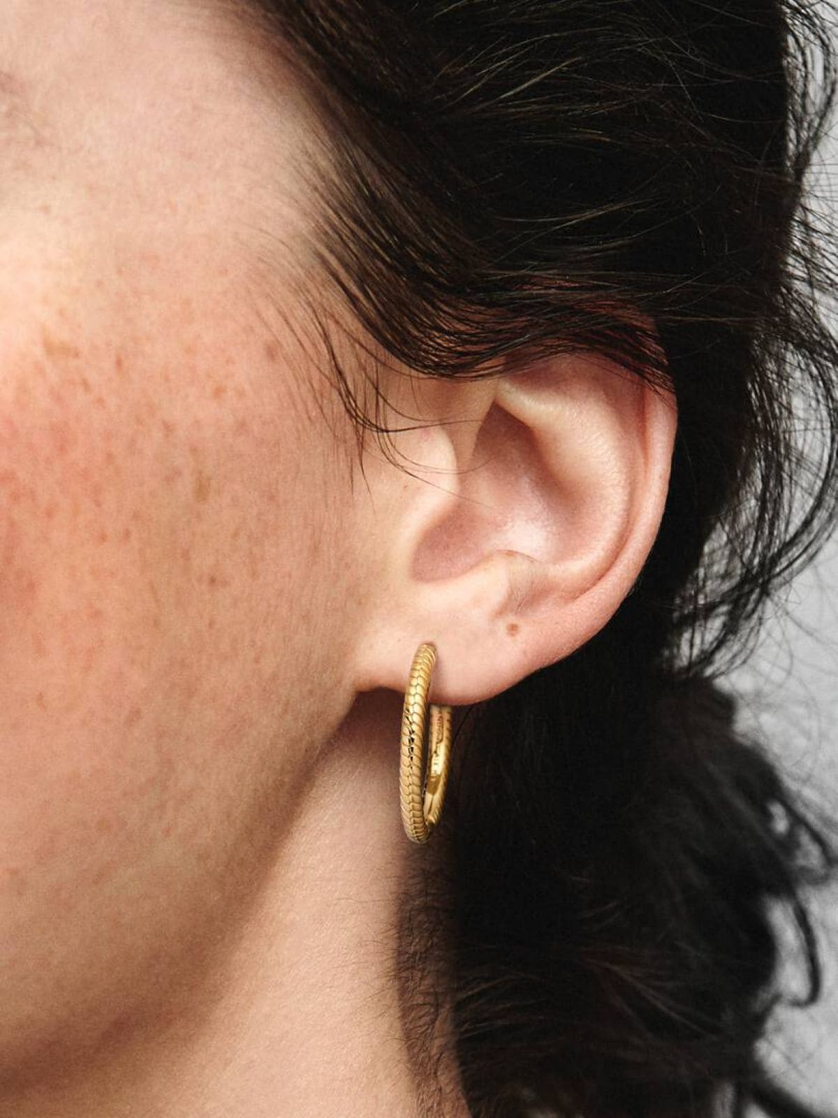 Pendientes de aro Pandora Moments