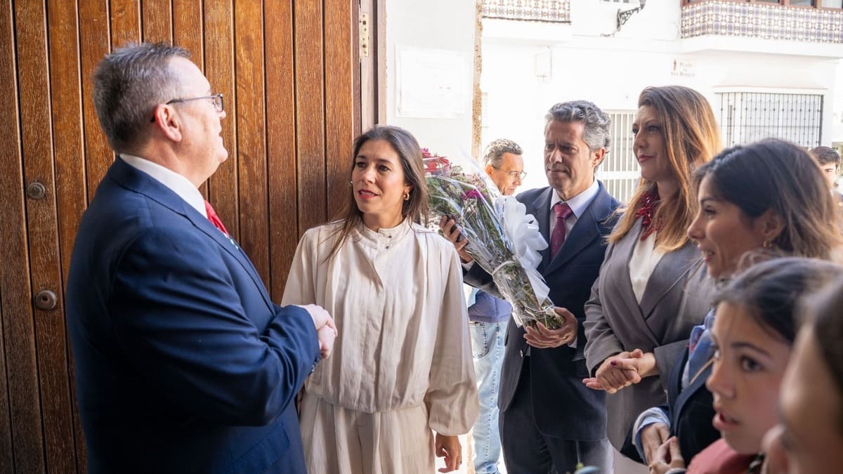 El Partido Popular de Rota visita a la Hermandad de la Veracruz