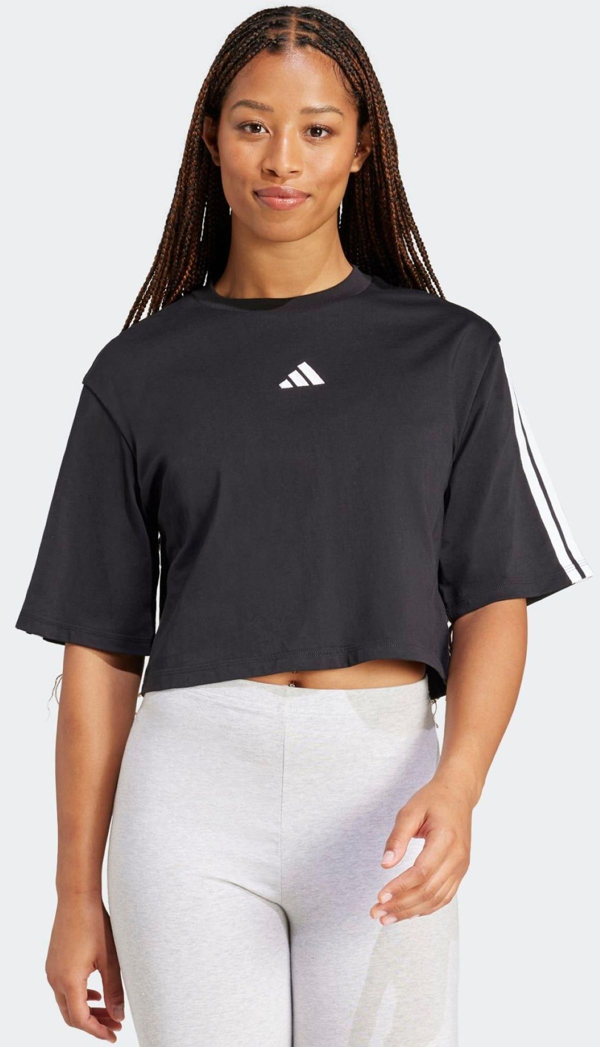 Camiseta crop top Adidas de Decathlon