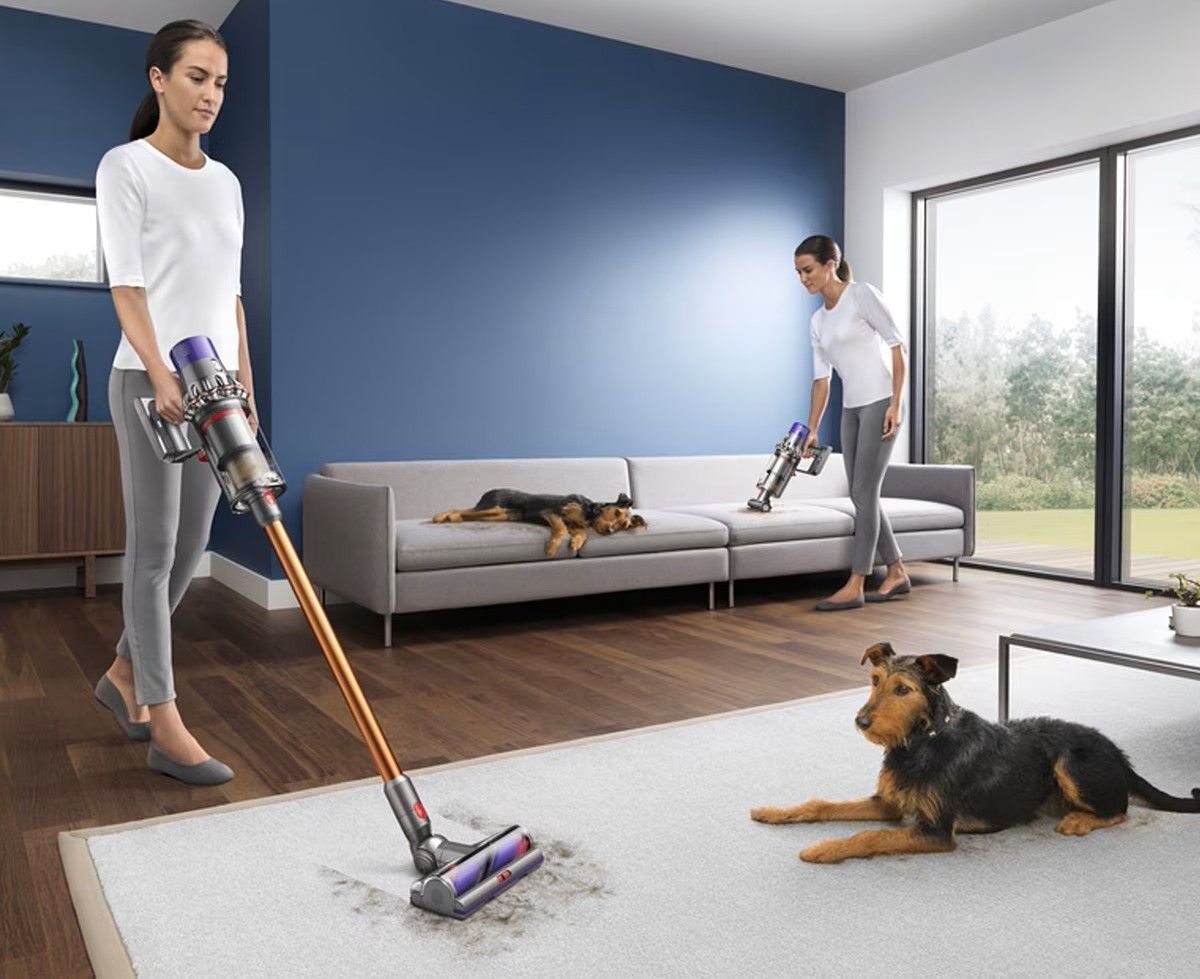 Aspirador de escoba Dyson V10 Absolute de El Corte Inglés