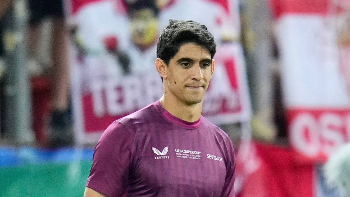 Yassine Bono jugó su último partido con el Sevilla FC en la Supercopa de Europa | Sevilla FC