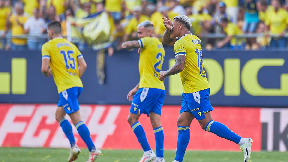 Darwin Machís celebra su gol en el Cádiz CF - Villarreal CF | Salvador López Medina para ElMIRA