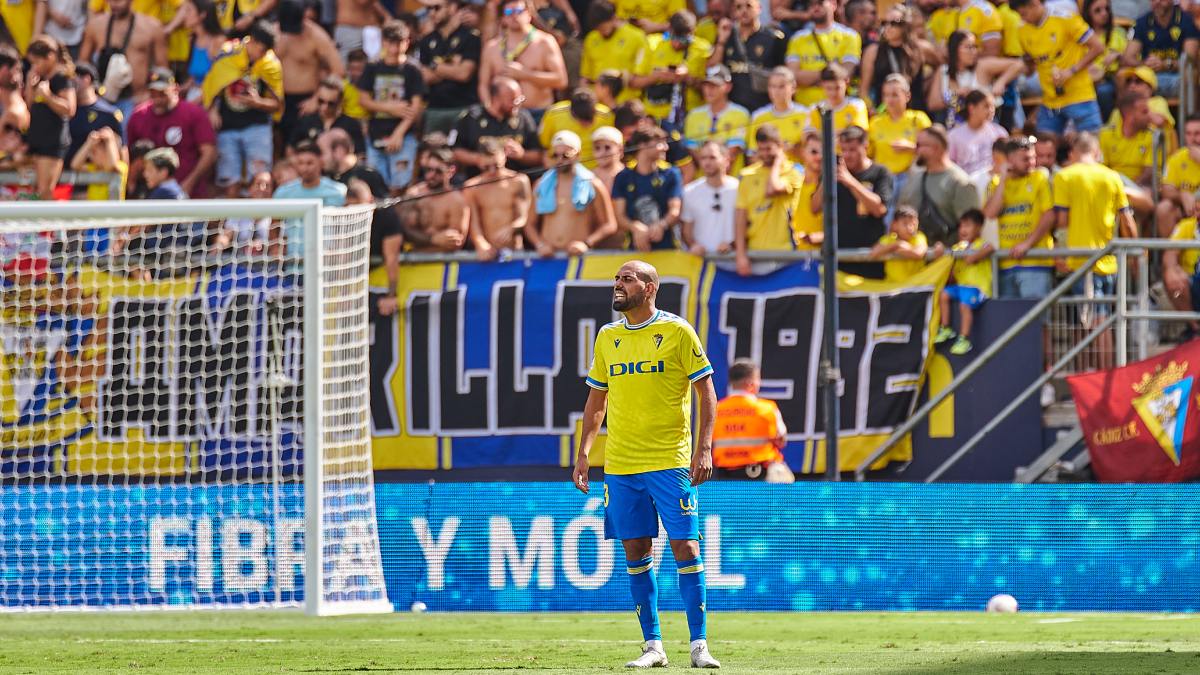 Fali en el Cádiz CF - Girona FC | Salvador López Medina para El MIRA