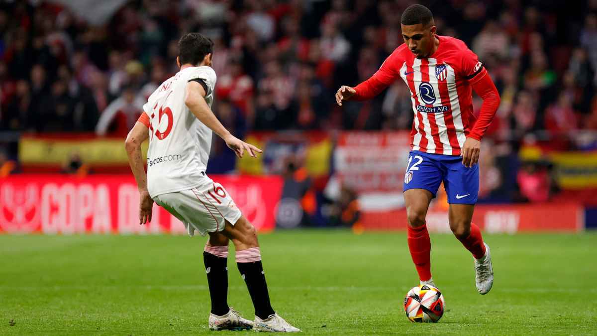 Jesús Navas y Samu Lino en el Atlético de Madrid - Sevilla FC | ATM