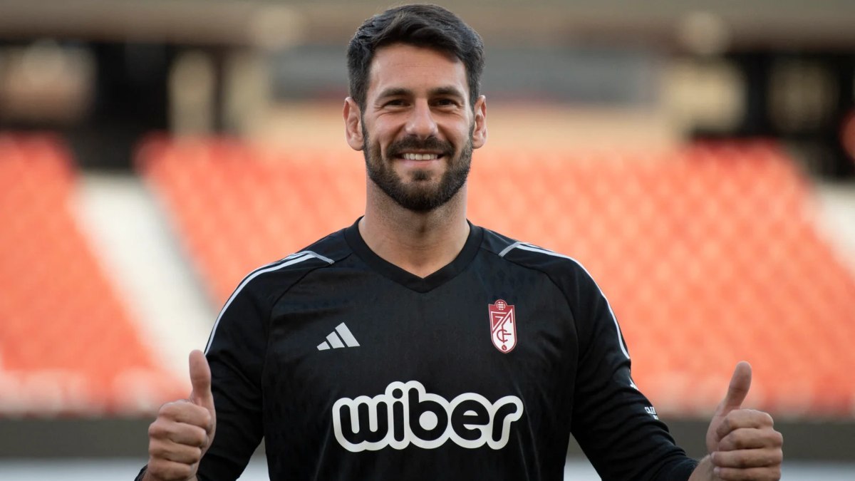 Augusto Batalla, portero del Granada CF