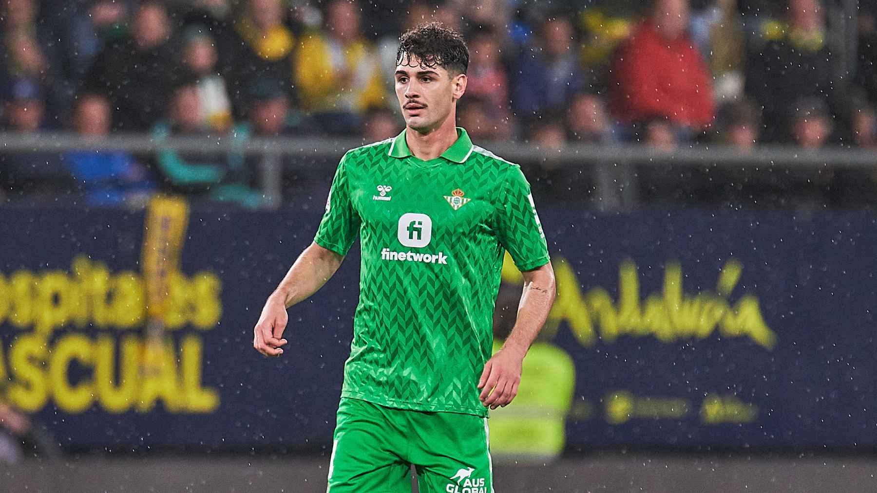 Johnny Cardoso en el Cádiz CF - Real Betis | Salvador López Medina para El MIRA