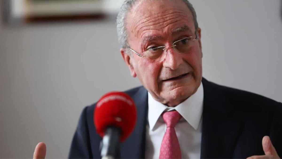 Francisco de la Torre, alcalde de la capital malagueña, habla sobre el futuro cercano del Málaga CF