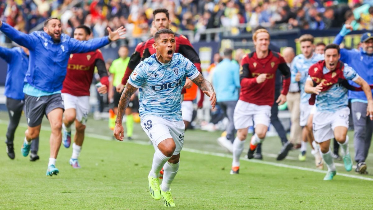 Darwin Machís celebra su gol en el Cádiz CF - RC Celta de Vigo