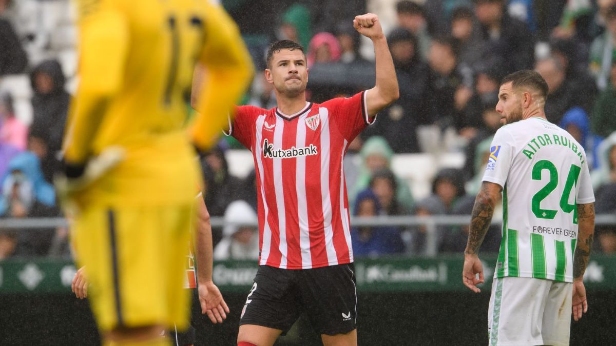 Guruzeta celebra su gol en el Real Betis - Athletic Club | Foto: Athletic
