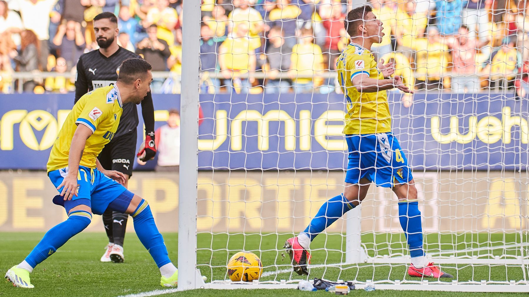 Gol de Rubén Alcaraz en el Cádiz CF - Valencia CF | Salvador López Medina para El MIRA