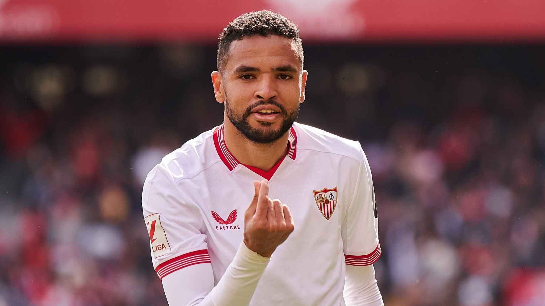 En-Nesyri celebra su gol en el Sevilla FC - Real Sociedad | Salvador López Medina para El MIRA