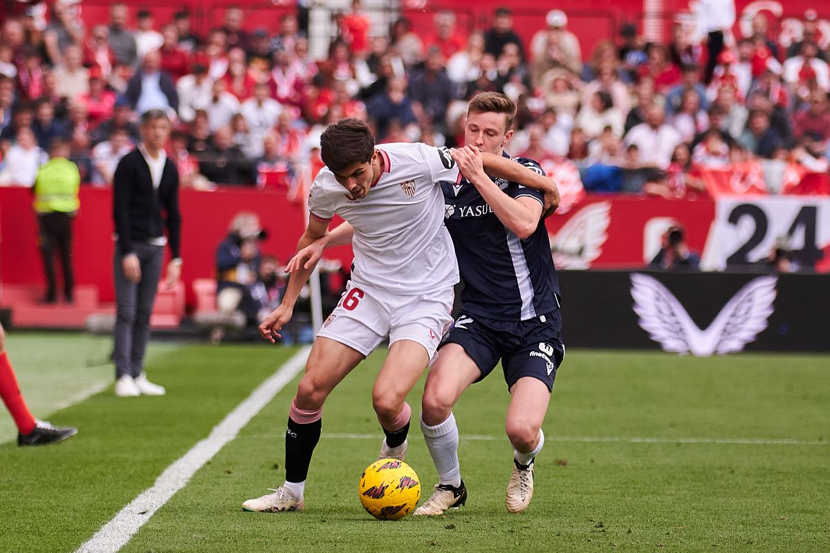 Juanlu Sánchez en el Sevilla FC - Real Sociedad | Salvador López Medina para El MIRA