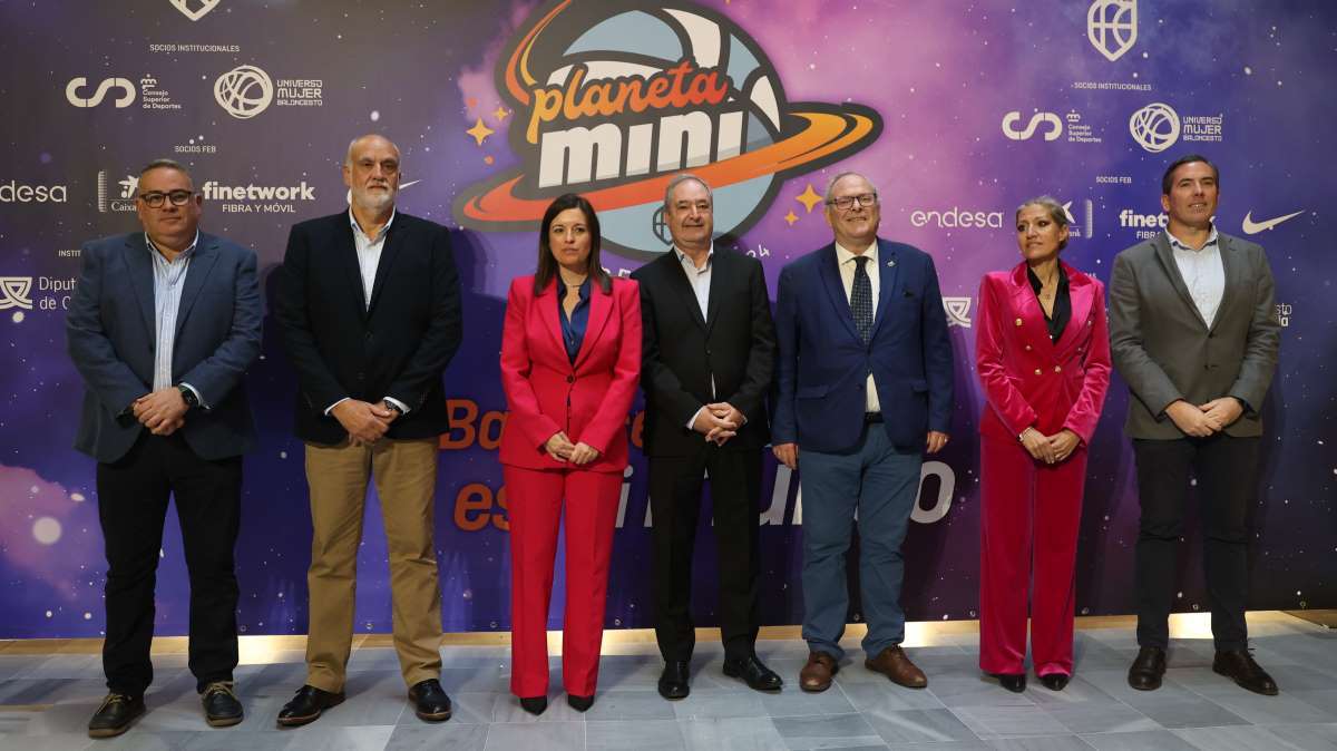 Presentación del Planeta Mini en San Fernando | Cristo García