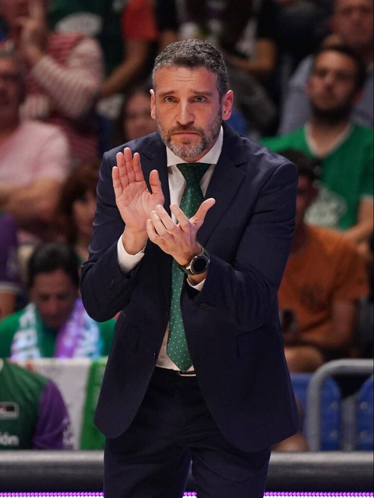 Ibon Navarro durante el Unicaja Baloncesto - Real Madrid
